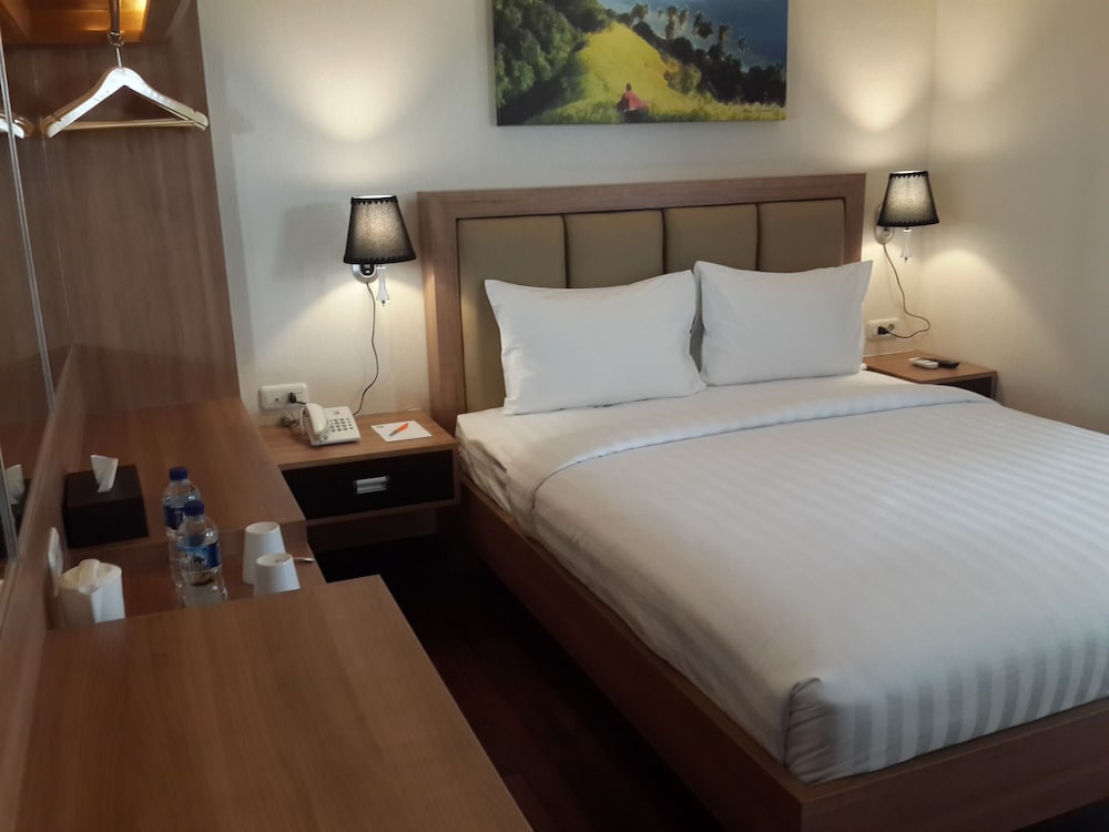 Фото Millinov Boutique Hotel