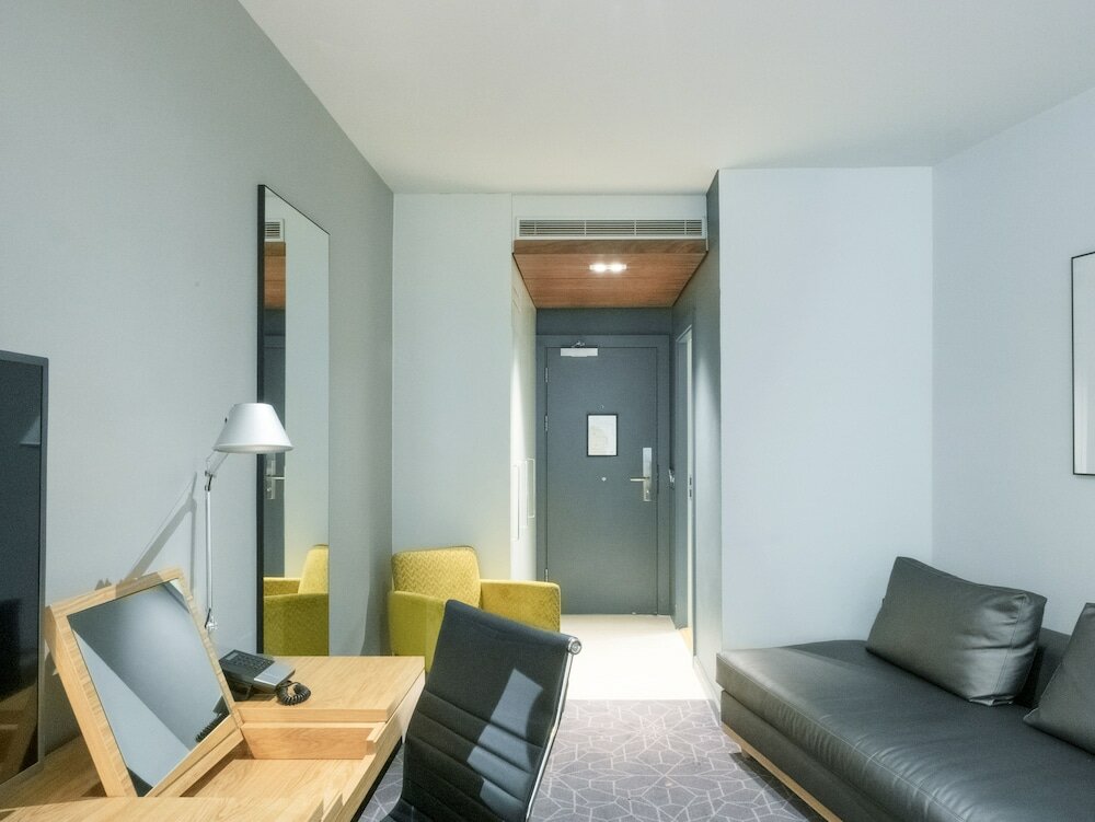 Фото Apex Waterloo Place Hotel