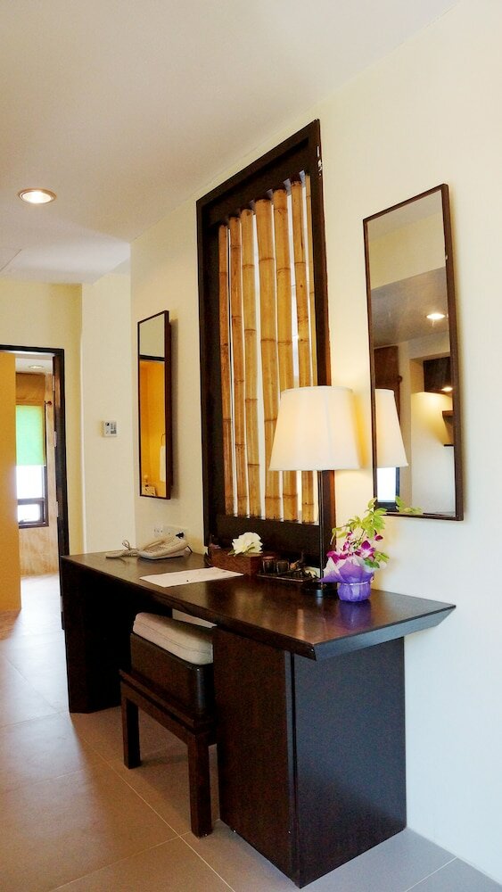 Фото Palm Galleria Resort