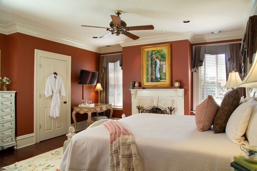 Фото The Inn on West Liberty