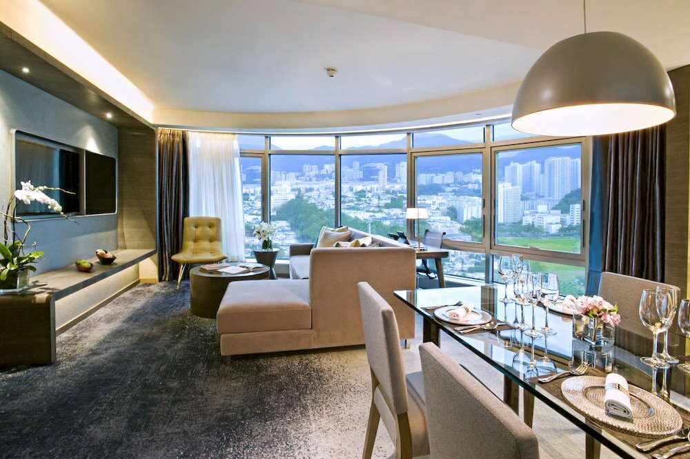 Фото Royal Plaza Hotel