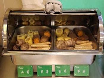 Фото Vatica Qingdao Licang Xiazhuang Hexie Plaza Hotel