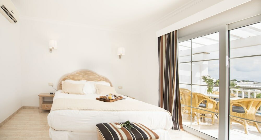 Фото Ona Village Cala d'Or