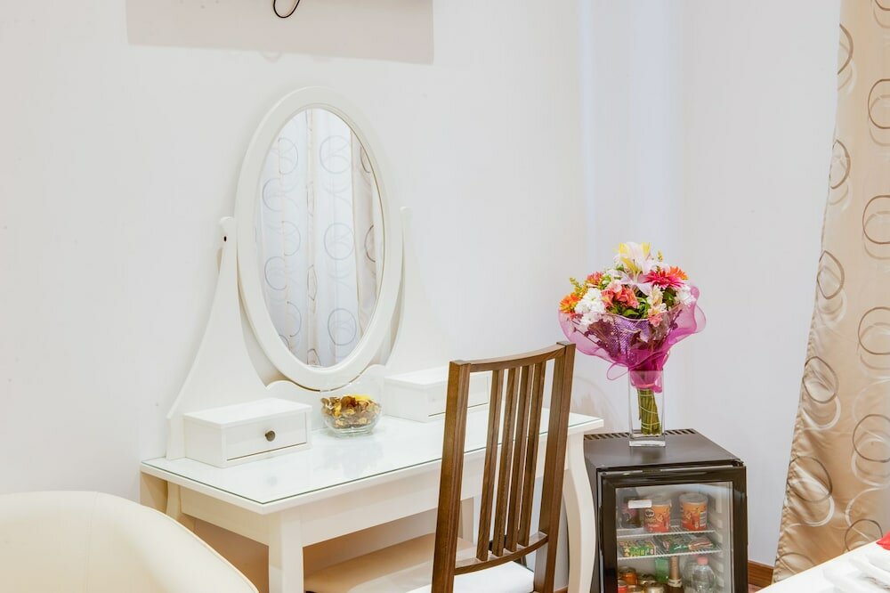 Фото Lh Royal Suites