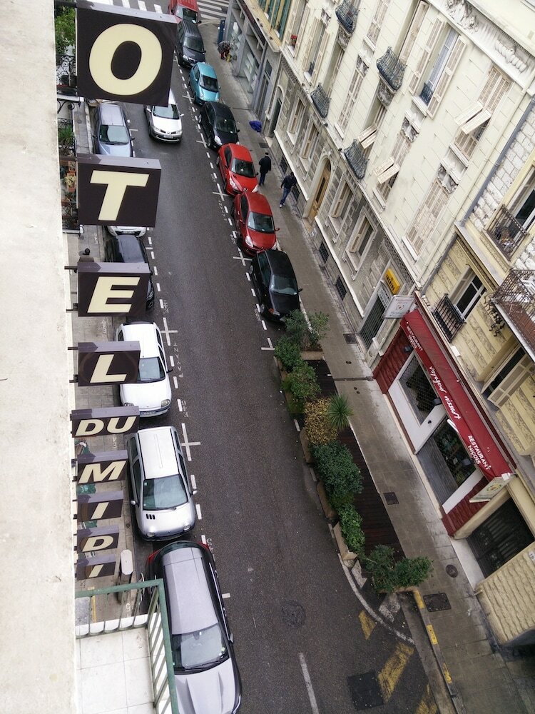 Фото Hotel Du Midi