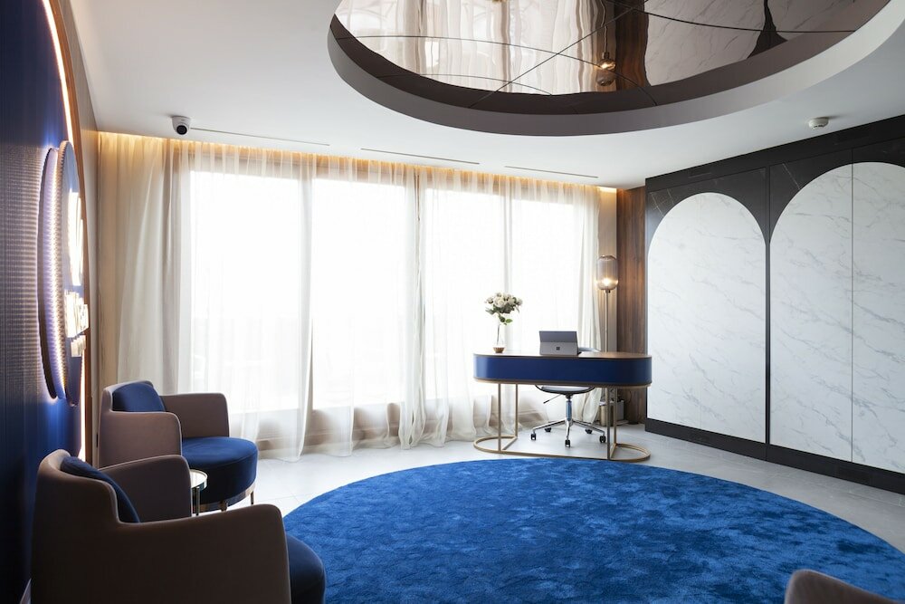 Фото Nivia Born Boutique Hotel