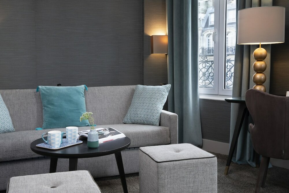 Фото Hotel Plaza Etoile