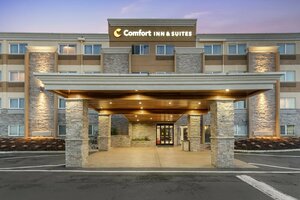 Гостиница Comfort Inn & Suites Tigard near Washington Square