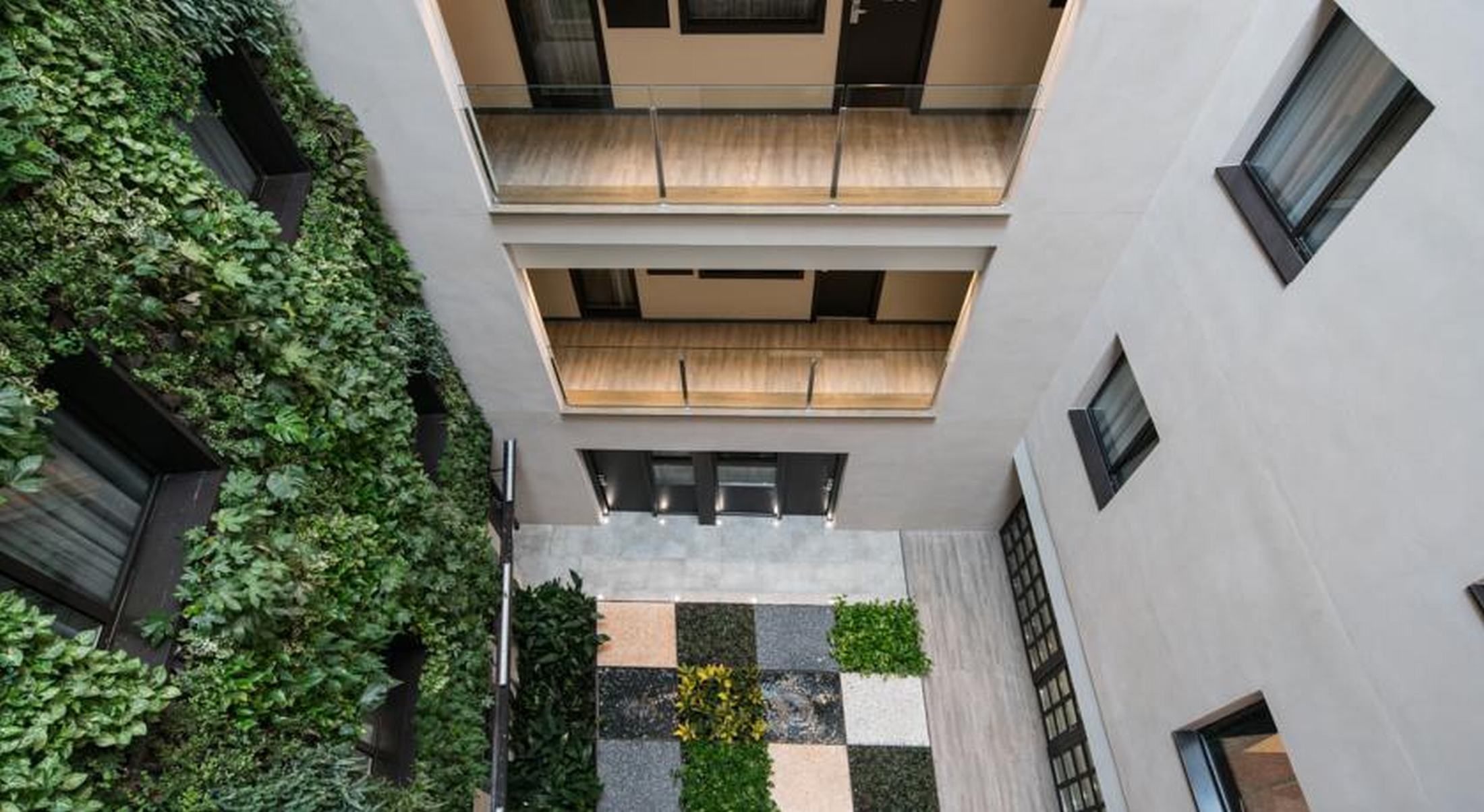 Фото Catalonia Avinyó