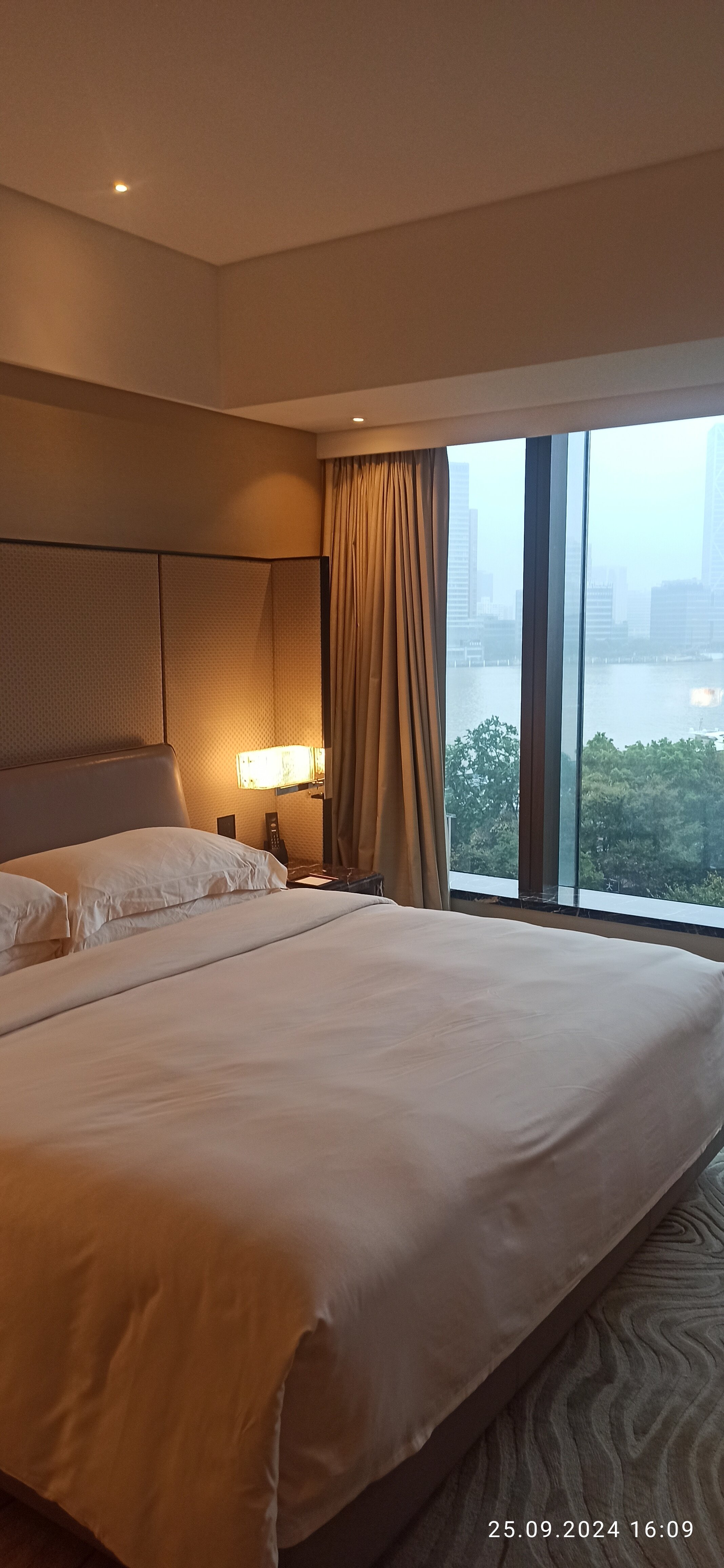 Фото Mandarin Oriental Pudong
