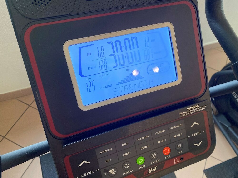 Фото Kyriad Montpellier Aeroport Gare Tgv Sud de France