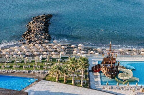 Внешний вид отеля Petra Mare Hotel в Муниципальной единице Иерапетре, фото 1