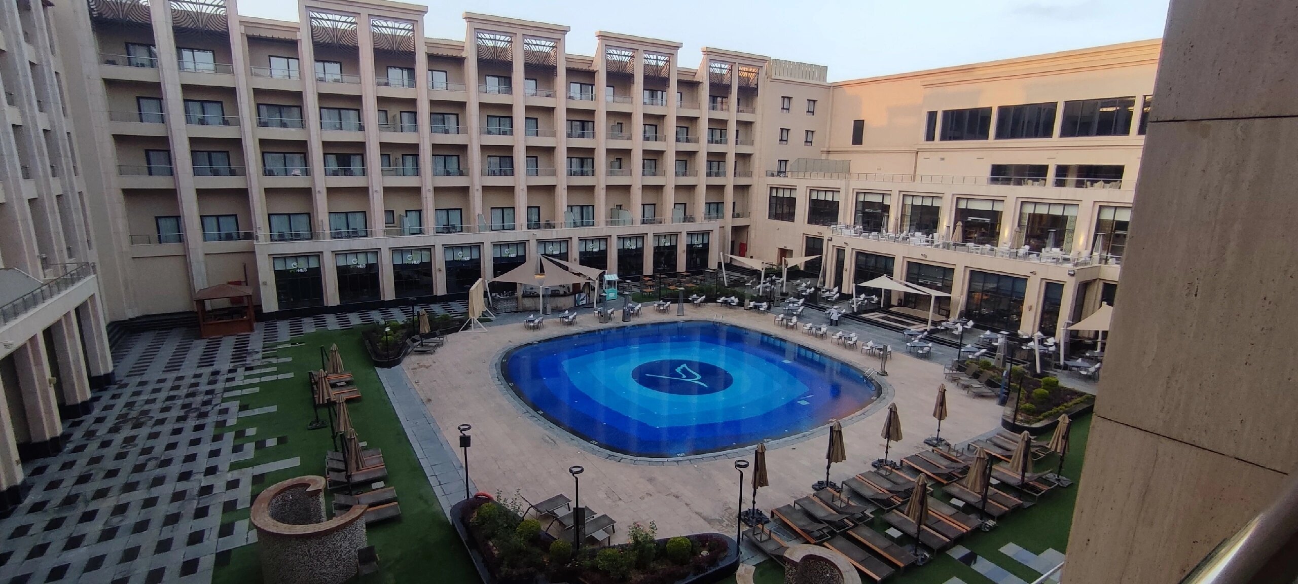 Фото Triumph Luxury Hotel