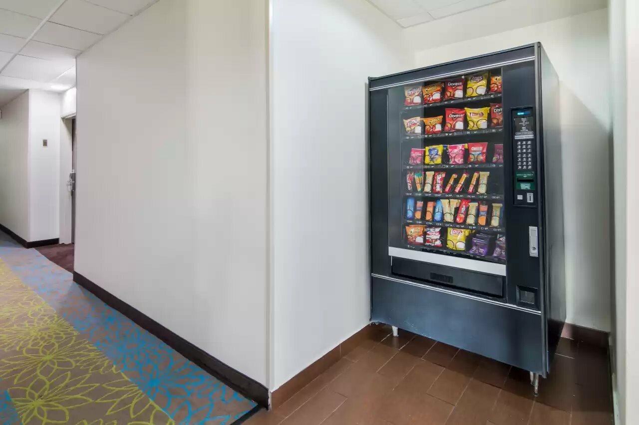 Фото Sleep Inn near The Avenue