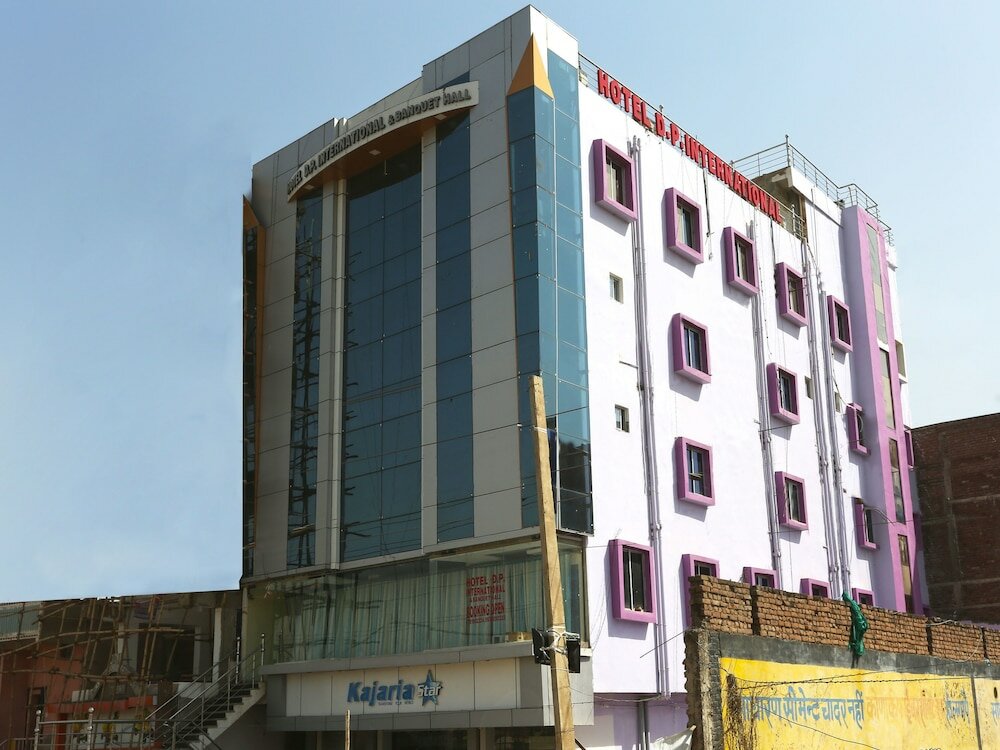 Фото Oyo 4101 Hotel D P International