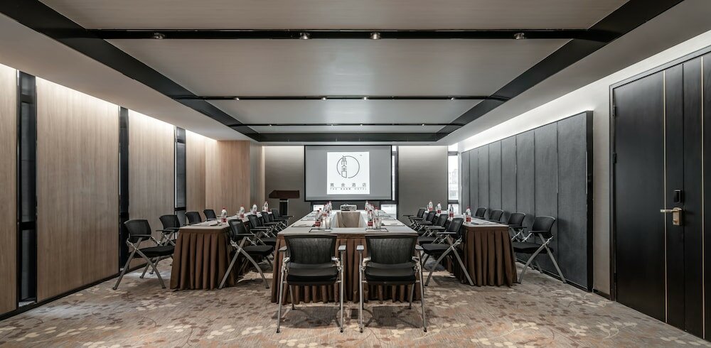 Фото The Kuan Hotel