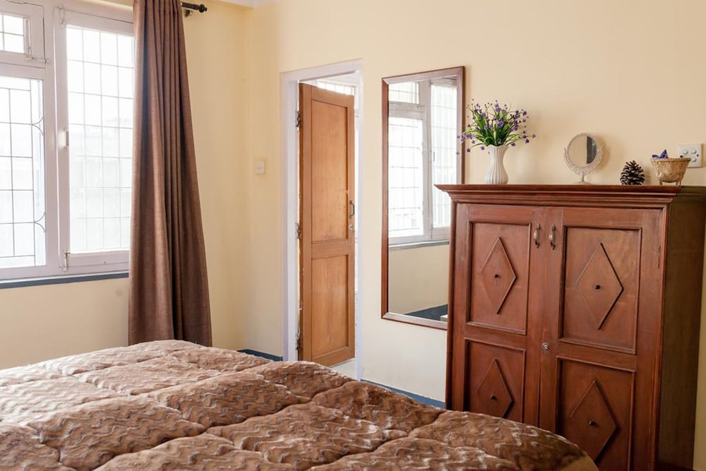 Фото Living Hope Guest House