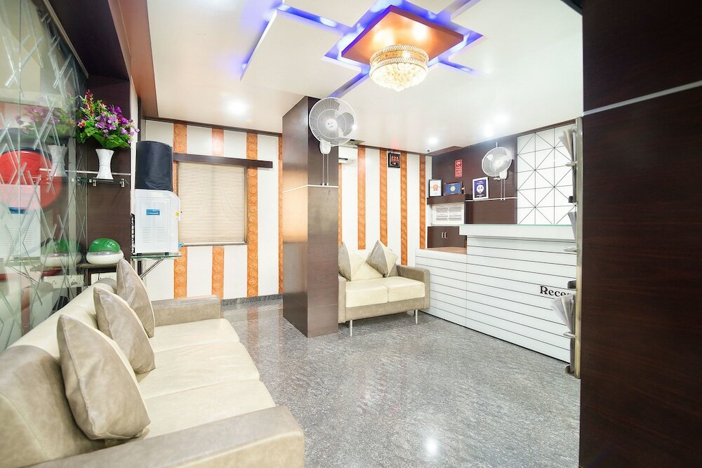 Фото Hotel Satkar