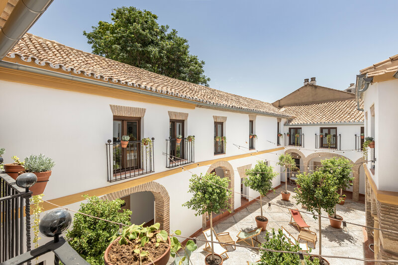 Хостел Líbere Córdoba Patio Santa Marta в Кордове