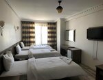 Toprak Hotel
