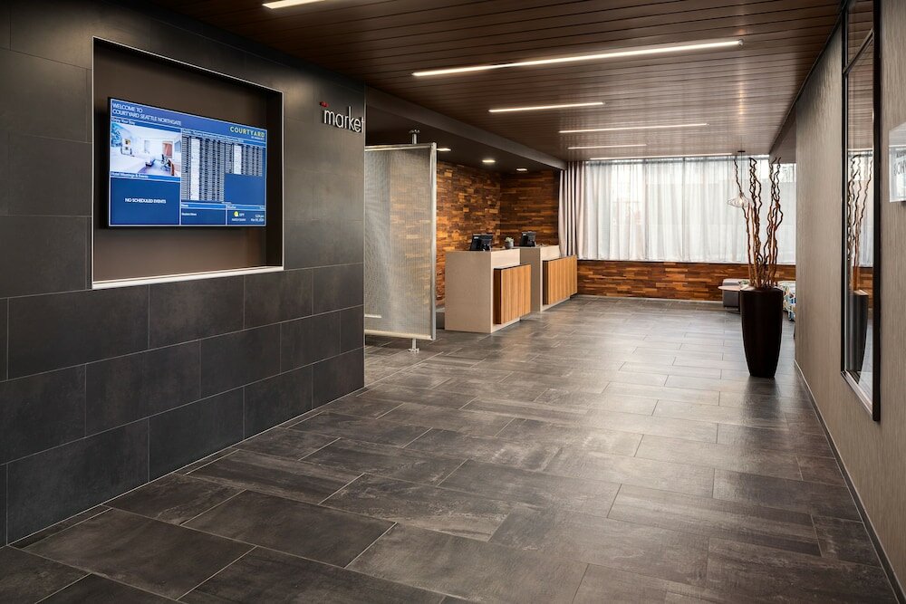 Фото Courtyard by Marriott Seattle Northgate