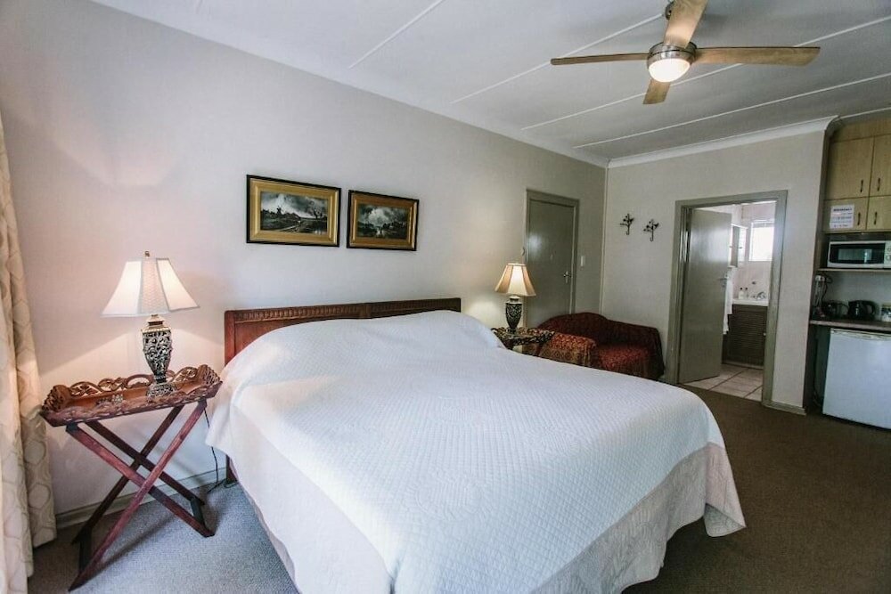 Фото Parrot Peek B&b