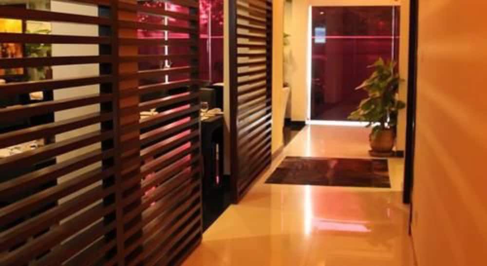 Фото Rockville House managed by Serai Boutique Hotel