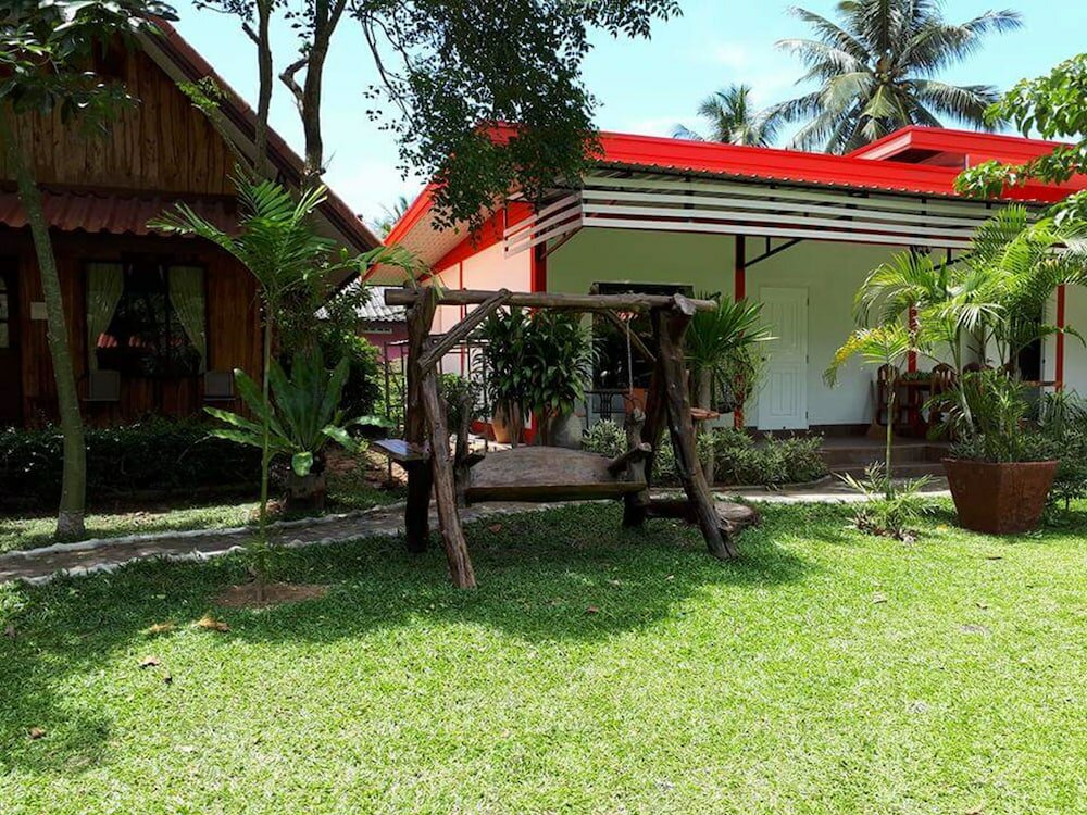 Фото Netlada Resort