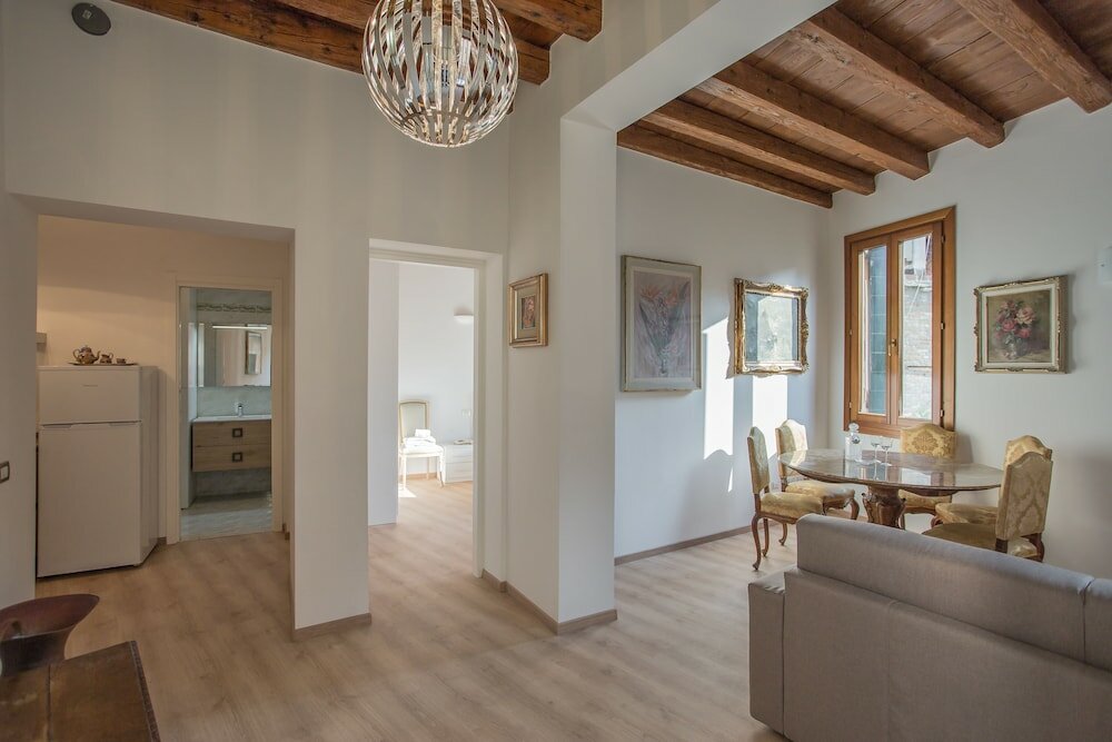 Фото Venezia - Calle Campanile 3076