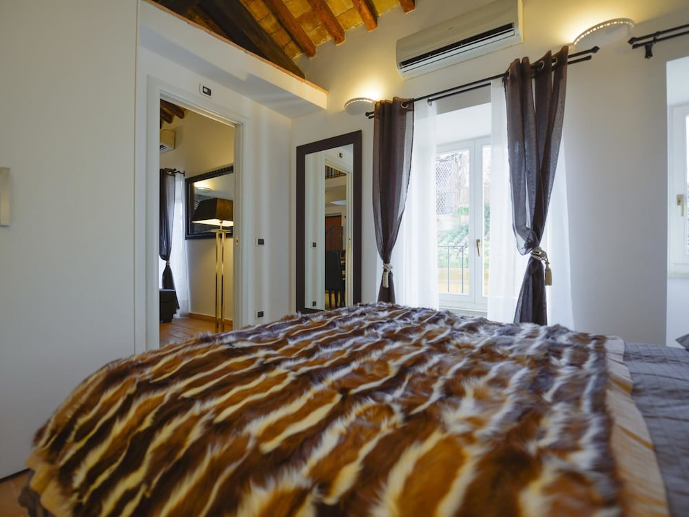 Фото Ibernesi 2 Apartment