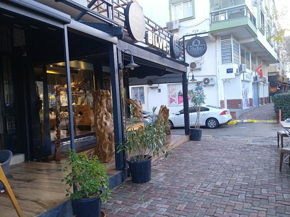 Jewelry workshop SheRaz Antique, Izmir, photo