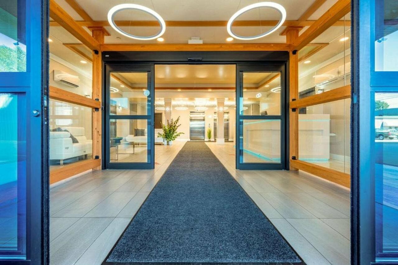 Фото Quality Inn Sunshine Suites