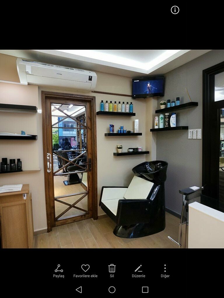 Hairdresser Ali Ceylan Barber, Antakya, photo
