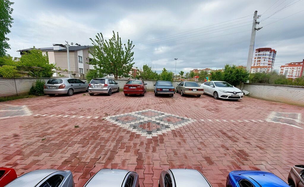 Primary school Kiziloz Primary School, Guneysinir, photo