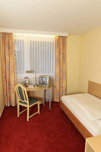 Фото Comfort Garni Hotel