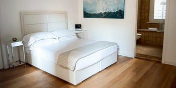 Фото Lhp Suite Napoli - Parco Margherita