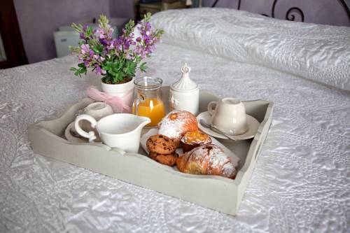 Фото Hotel La Petite Maison