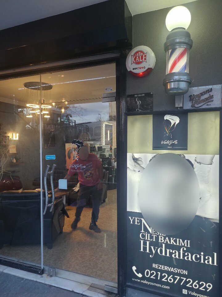 Barber shop Saloon Valeyas Man, Istanbul, photo