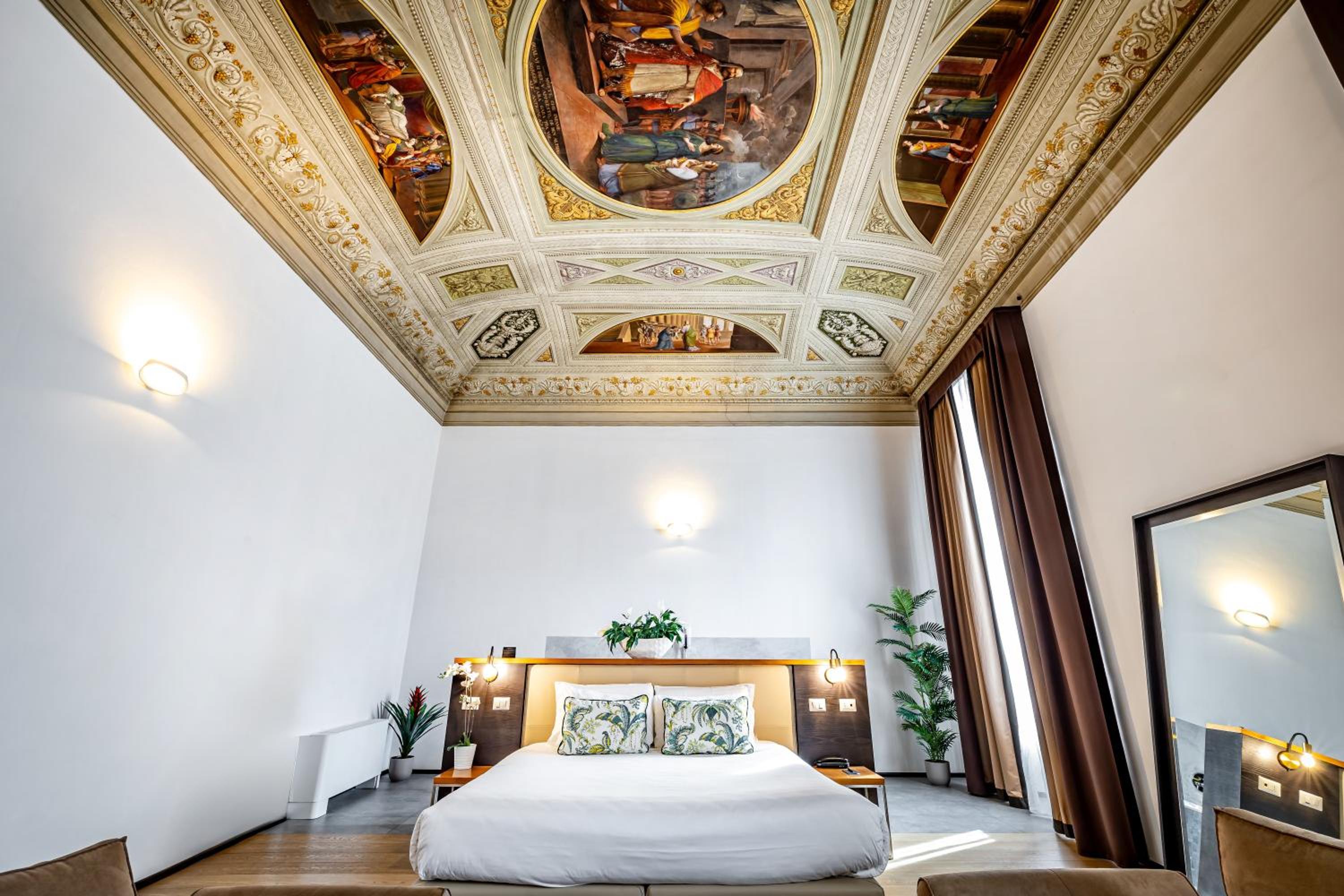 Фото Palazzo Alfieri