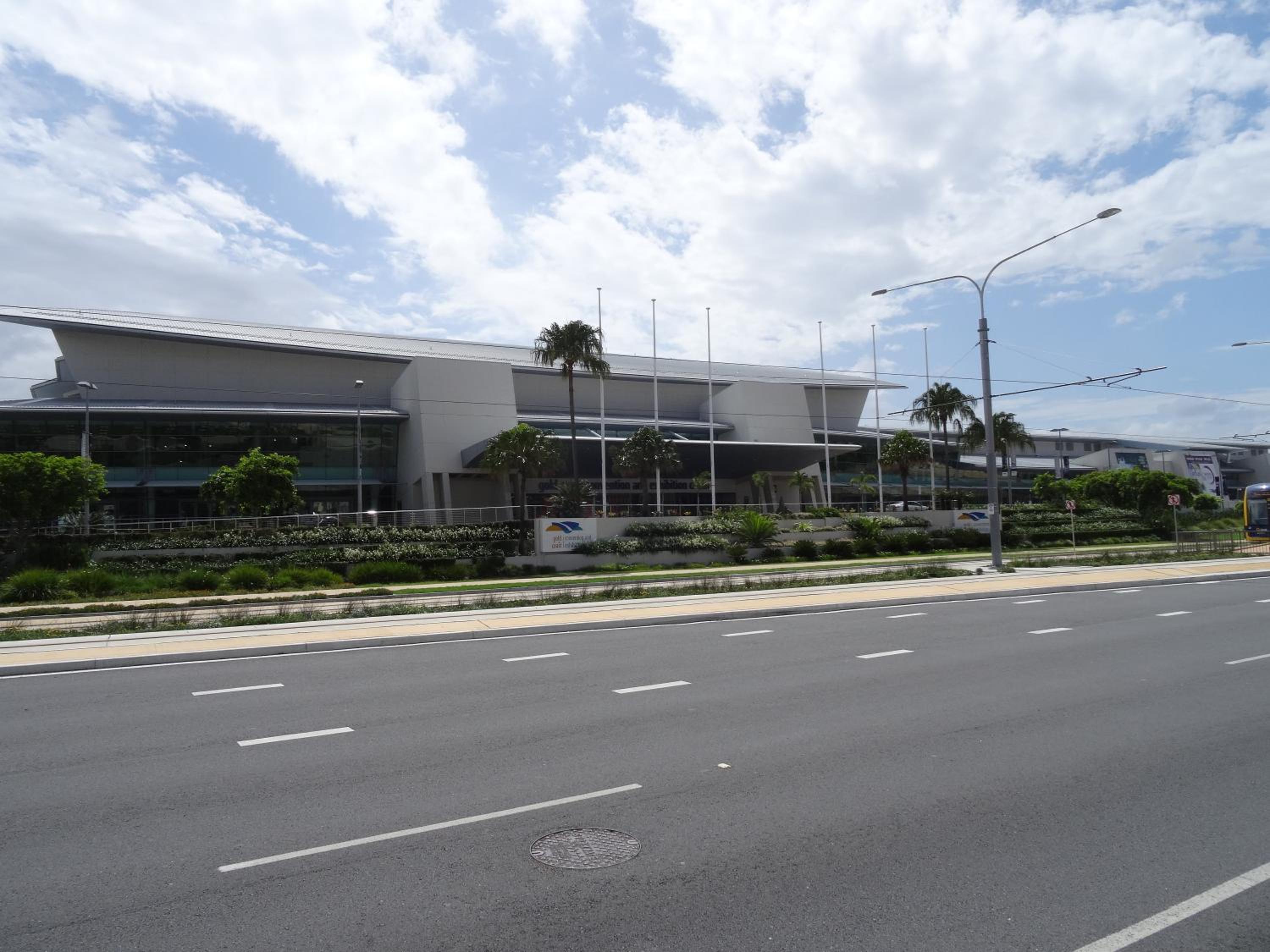 Фото Broadbeach Travel Inn Apartments