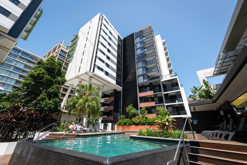 Гостиница Arena Apartments в Брисбене