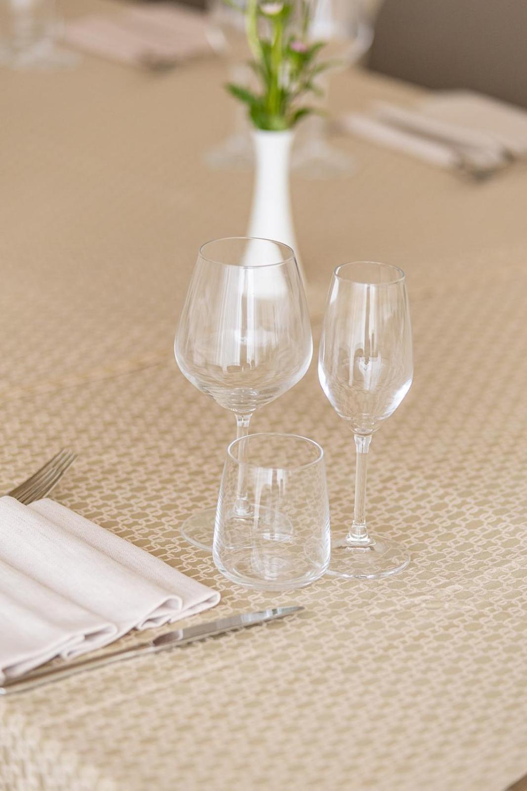 Фото Hotel Habitat