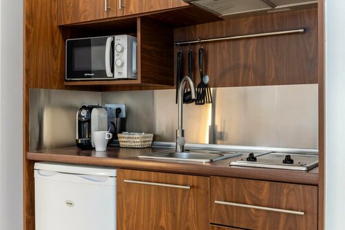 Гостиница ApartHotel Centric Castelldefels в Кастельдефельсе