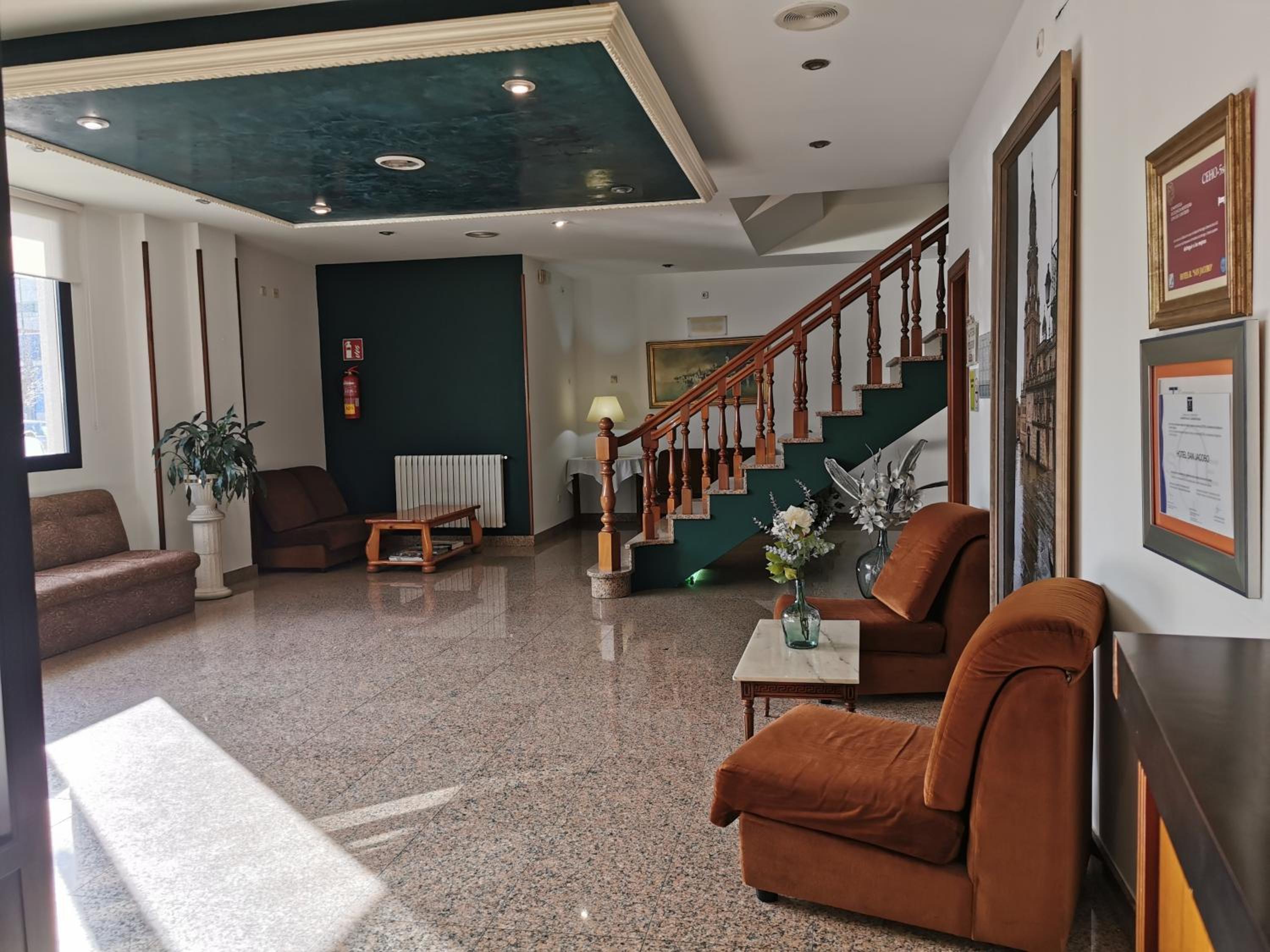 Фото Hotel San Jacobo