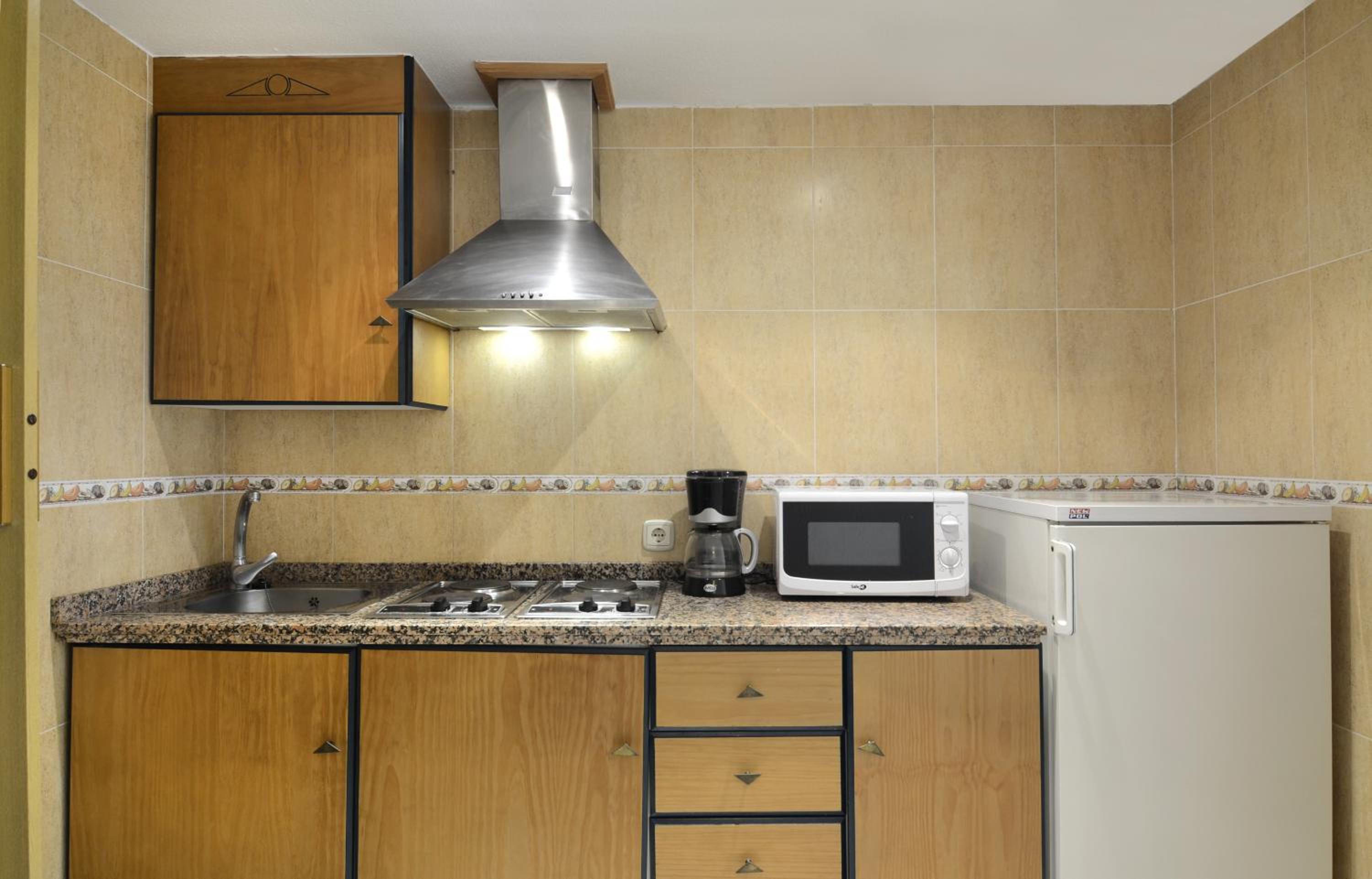 Фото Hotel Pyr Fuengirola