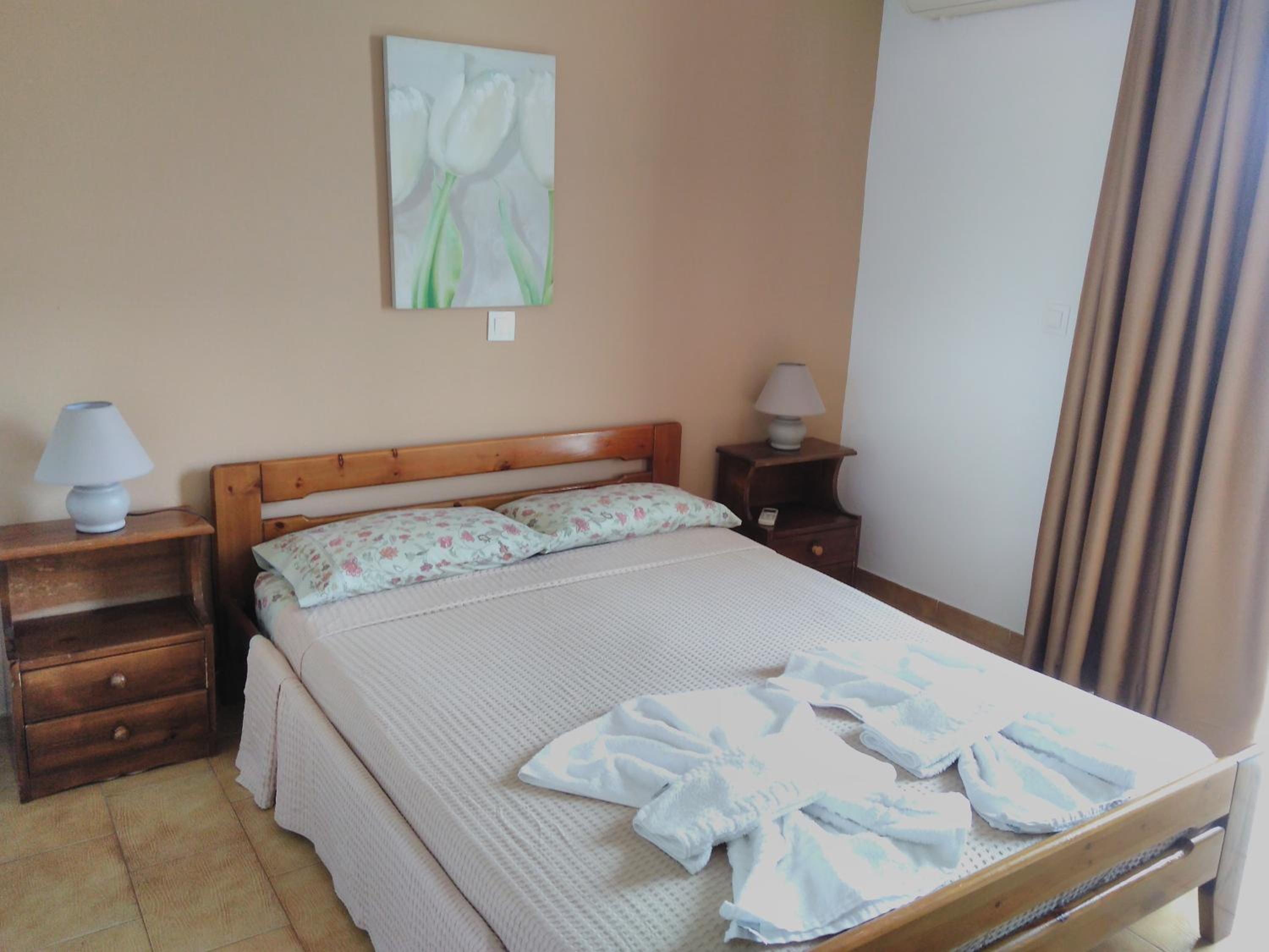 Фото Maria Studios and Apartments