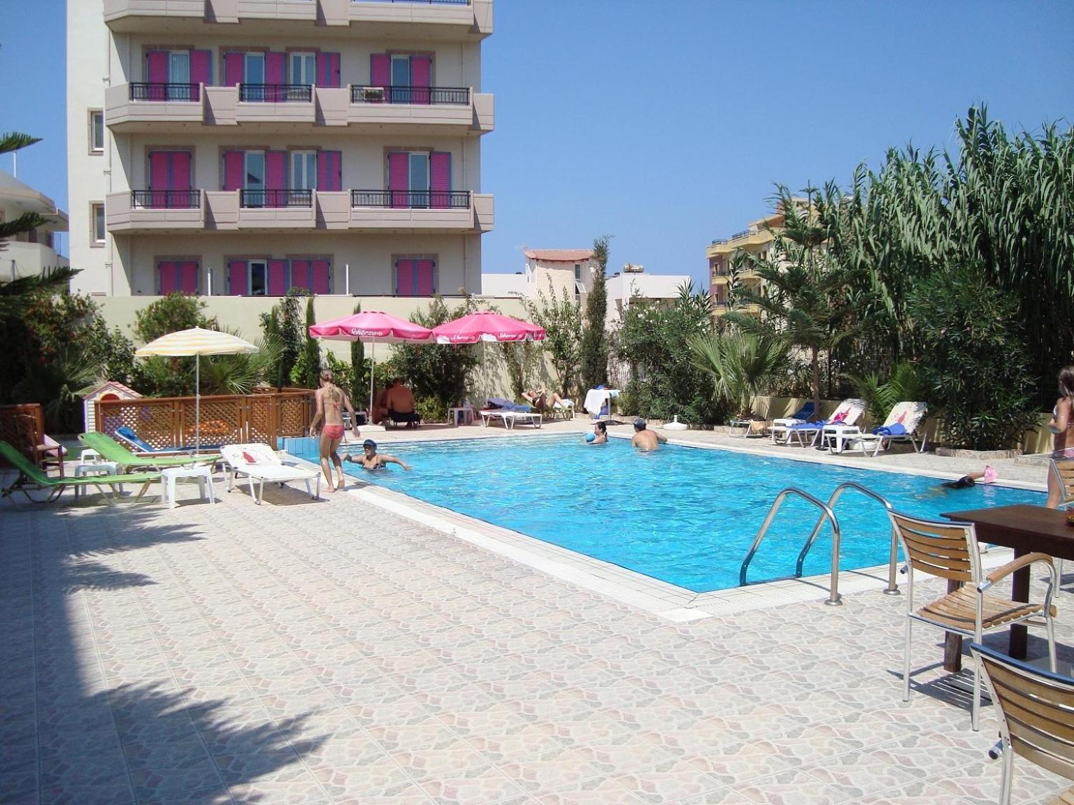 Фото отеля 2