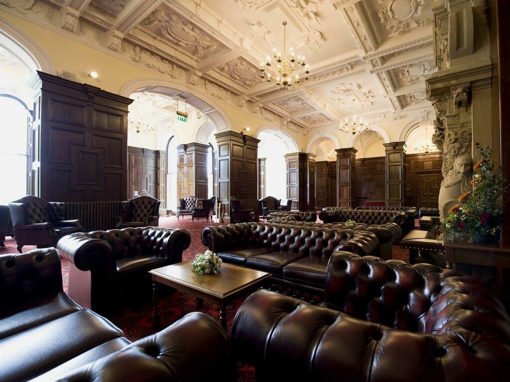 Hotel Stoke Rochford Hall, Lincolnshire County, photo