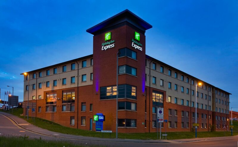 Гостиница Holiday Inn Express London Luton Airport, an Ihg Hotel