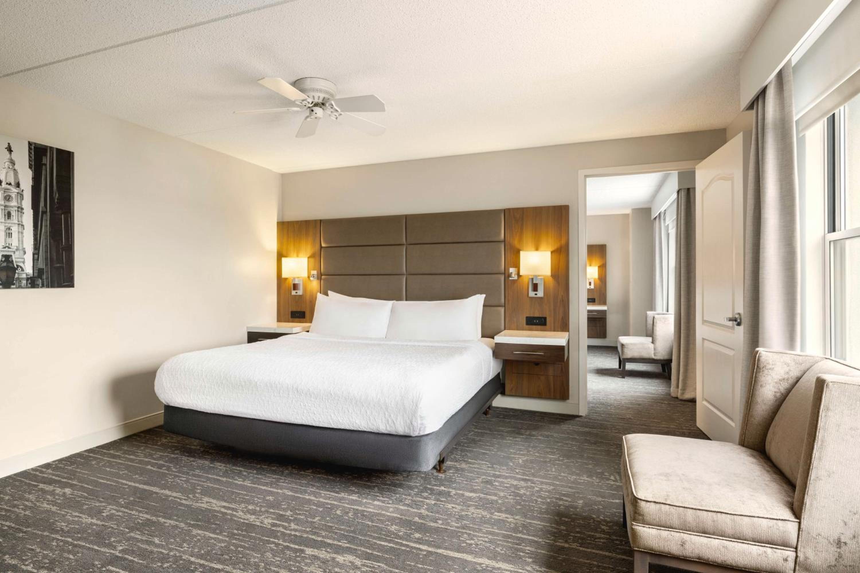 Фото Homewood Suites by Hilton Philadelphia - City Avenue